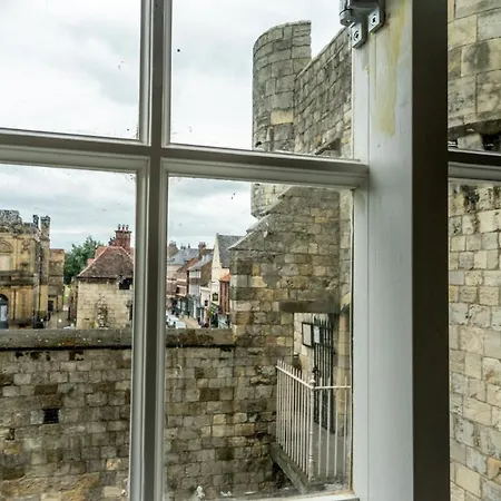 Number One High Petergate